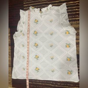 2 tops, both never used